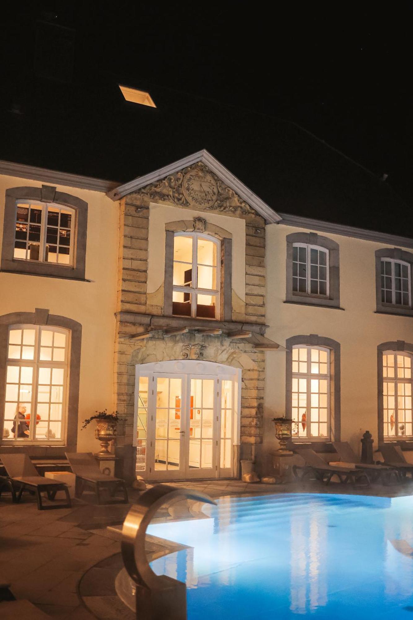 Le Chateau Des Thermes Chaudfontaine Luaran gambar